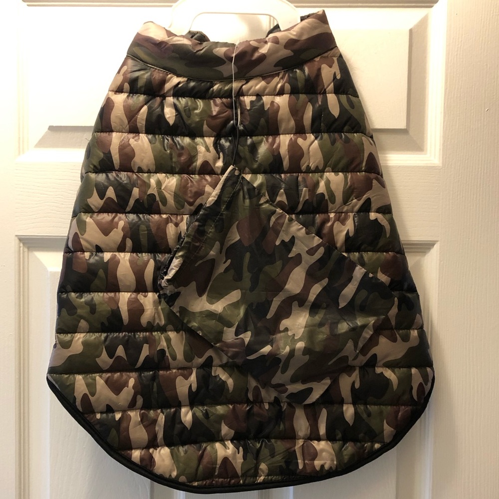 NWT Dog jacket top paw